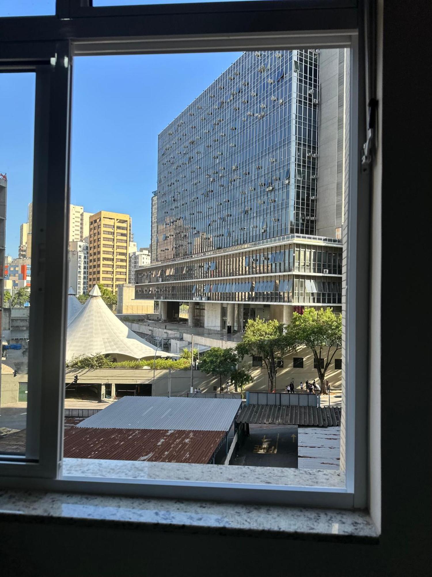 Apartamento Charmoso No Coracao De - Av. 9 De Julho